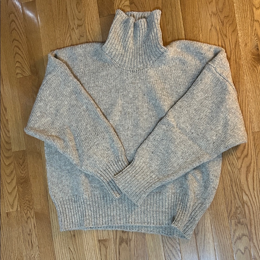Babaa Jumper no 17 in Mist Turtleneck Sweater